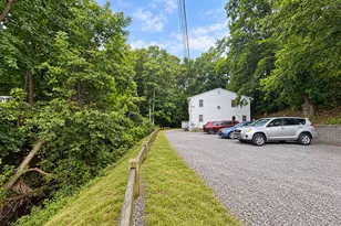 73 Roberts St, Shelton, CT 06484 - Photo 9