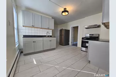 28 Short Street, New Britain, CT 06051 - Photo 5