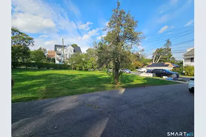 28 Short Street, New Britain, CT 06051 - Photo 13