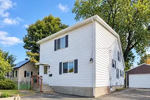 32 Reservoir Rd, Vernon, CT 06066 - Photo 1