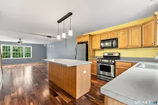 2720 State St, Hamden, CT 06517 - Photo 15