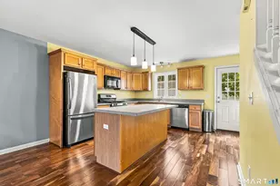 2720 State St, Hamden, CT 06517 - Photo 13