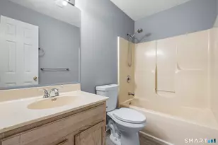 63 Oakcrest Cir, Waterbury, CT 06708 - Photo 17