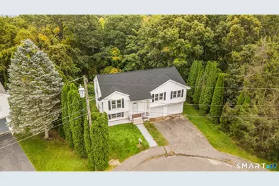 63 Oakcrest Circle, Waterbury, CT 06708 - Photo 3
