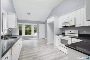 63 Oakcrest Cir, Waterbury, CT 06708 - Photo 11