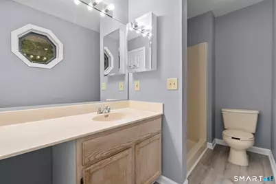 63 Oakcrest Circle, Waterbury, CT 06708 - Photo 25