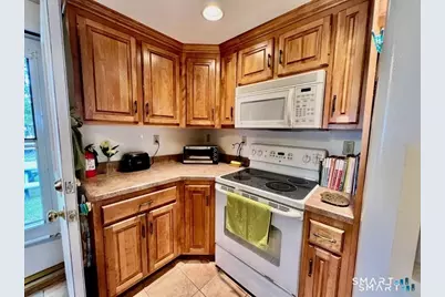 28 Kelsey Road, Clinton, CT 06413 - Photo 5