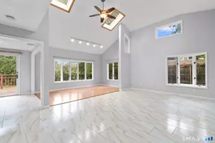 15 Mills St, Westport, CT 06880 - Photo 9