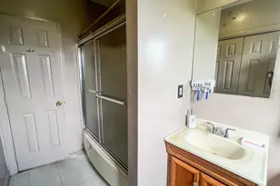 235-237 Hanover St, Bridgeport, CT 06605 - Photo 11
