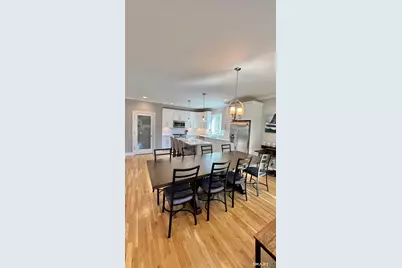 9 Anthony Place, Trumbull, CT 06611 - Photo 5