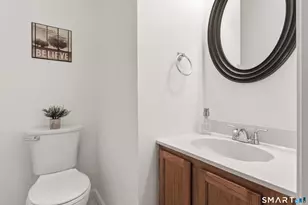 16 Vintner Pl, Enfield, CT 06082 - Photo 19