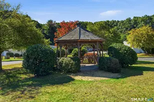16 Vintner Pl, Enfield, CT 06082 - Photo 3