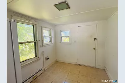 72 Chestnut Street, Bethel, CT 06801 - Photo 9