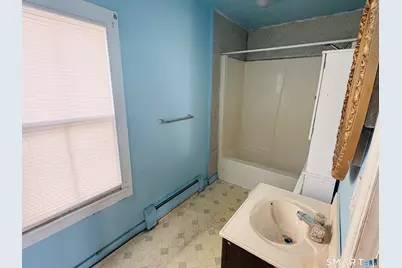 72 Chestnut Street, Bethel, CT 06801 - Photo 11