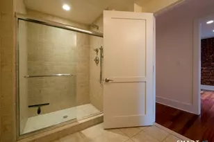 116 Crown St, New Haven, CT 06510 - Photo 13