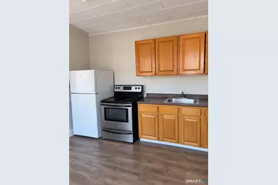 233 White Street, Hartford, CT 06114 - Photo 1
