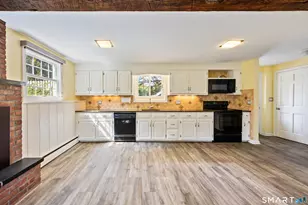 1545 Rhey Ave, Wallingford, CT 06492 - Photo 5
