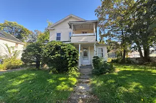 441 Center St, Meriden, CT 06450 - Photo 1