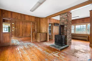 91 Church St, Thompson, CT 06277 - Photo 9