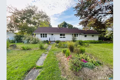 18 Russo Drive, Hamden, CT 06518 - Photo 1