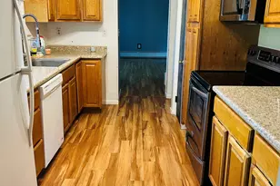 18 Russo Dr, Hamden, CT 06518 - Photo 7