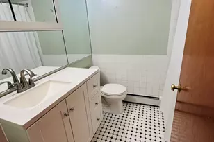 18 Russo Dr, Hamden, CT 06518 - Photo 15
