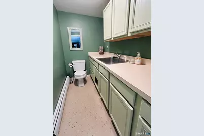 18 Russo Drive, Hamden, CT 06518 - Photo 3