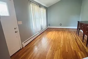 18 Russo Dr, Hamden, CT 06518 - Photo 5