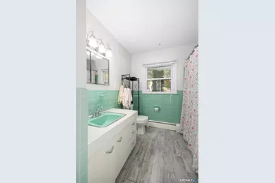 1885 Old Town Road, Bridgeport, CT 06606 - Photo 9