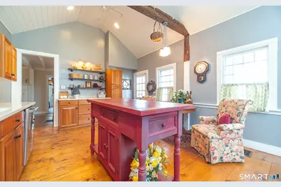 204 Maple Street, Wethersfield, CT 06109 - Photo 13