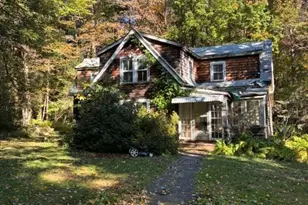 22 Lincoln Pl, Litchfield, CT 06759 - Photo 1