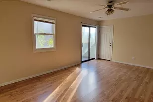 375 Glendale Ave, Bridgeport, CT 06606 - Photo 3
