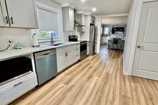 67 Belmont Cir, Danbury, CT 06810 - Photo 5