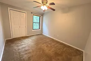 92 Metacomet Dr, Meriden, CT 06450 - Photo 11