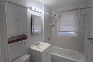139 Townsend Ave, New Haven, CT 06512 - Photo 9