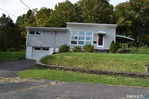 33 Wagon Wheel Ct, Watertown, CT 06779 - Photo 1