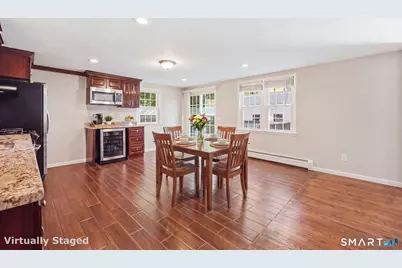 292 Charter Oak Street, Manchester, CT 06040 - Photo 9