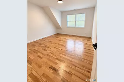 270 Wells Street #Rear, Bridgeport, CT 06606 - Photo 9