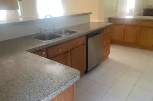 460 West Ave, Milford, CT 06461 - Photo 29
