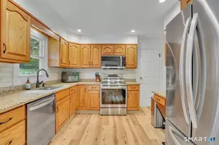 961 Middlebury Rd, Middlebury, CT 06762 - Photo 7