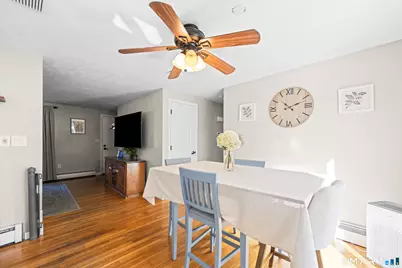 4 Whitewood Street, Enfield, CT 06082 - Photo 15