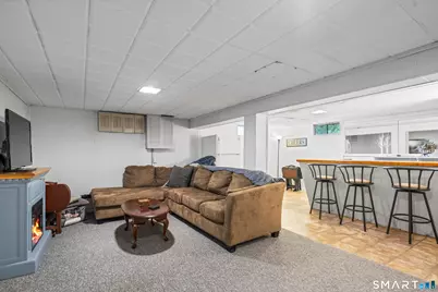 4 Whitewood Street, Enfield, CT 06082 - Photo 23