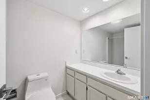 18 Sycamore Ln, Avon, CT 06001 - Photo 27