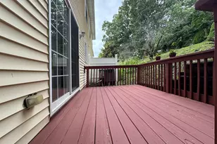 174 Woodland St, Meriden, CT 06451 - Photo 19