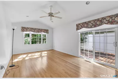 36 Long Hill Place, Trumbull, CT 06611 - Photo 17