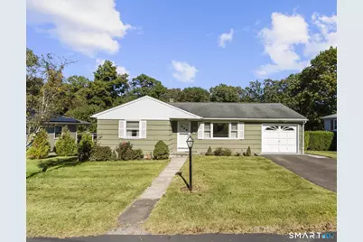 60 Venice Avenue, Waterbury, CT 06708 - Photo 1