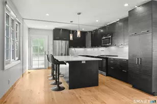 20 Euclid Ave, Stamford, CT 06902 - Photo 11