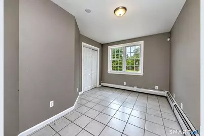 70 Ranch Drive, Bridgeport, CT 06606 - Photo 29