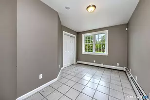 70 Ranch Dr, Bridgeport, CT 06606 - Photo 29