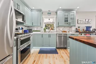196 Lake Plymouth Blvd, Plymouth, CT 06782 - Photo 9